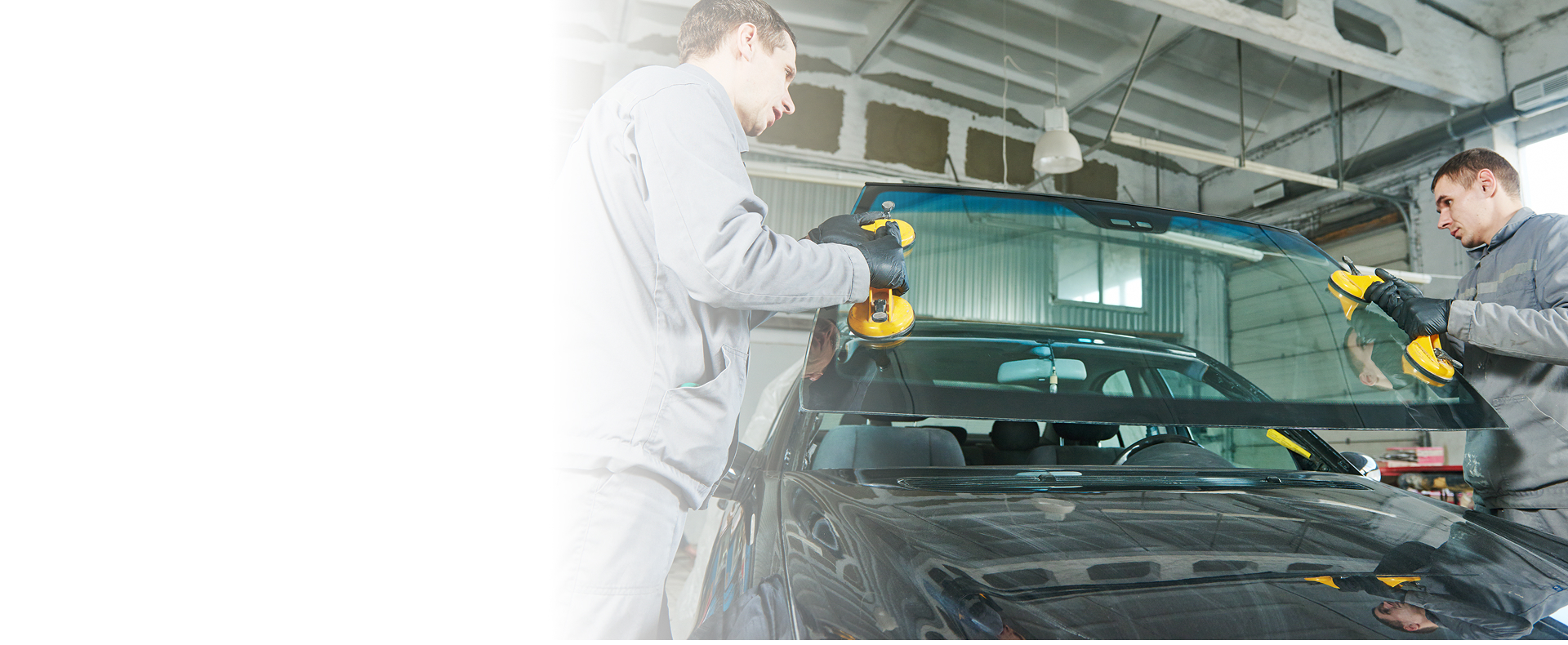 mobile auto glass repair & replacement Etobicoke